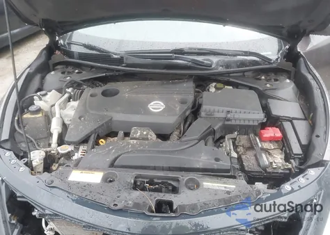 2015 Nissan Altima 2.5 S из США, поврежденный, VIN 1N4AL3AP9FC495837